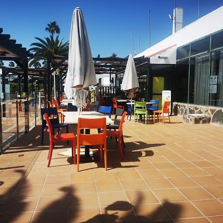Private Room & Sunny Terrace San Bartolomé Exterior photo