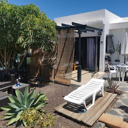Private Room & Sunny Terrace San Bartolomé Exterior photo